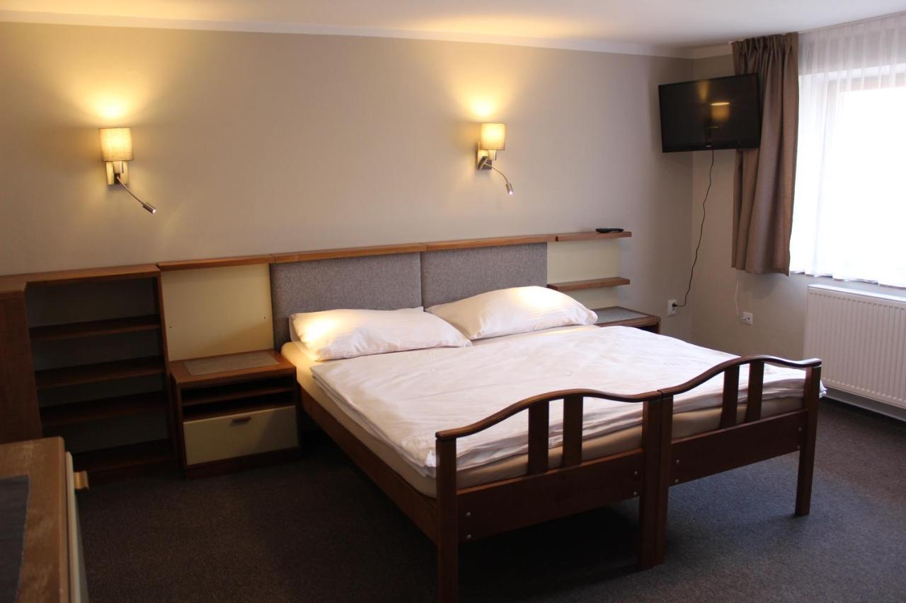 Hotel Stary Mlyn Jesenik Exterior photo
