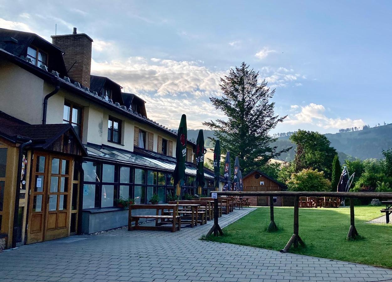 Hotel Stary Mlyn Jesenik Exterior photo