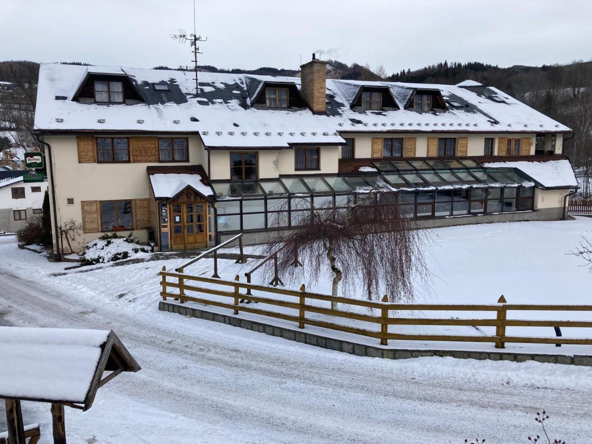 Hotel Stary Mlyn Jesenik Exterior photo